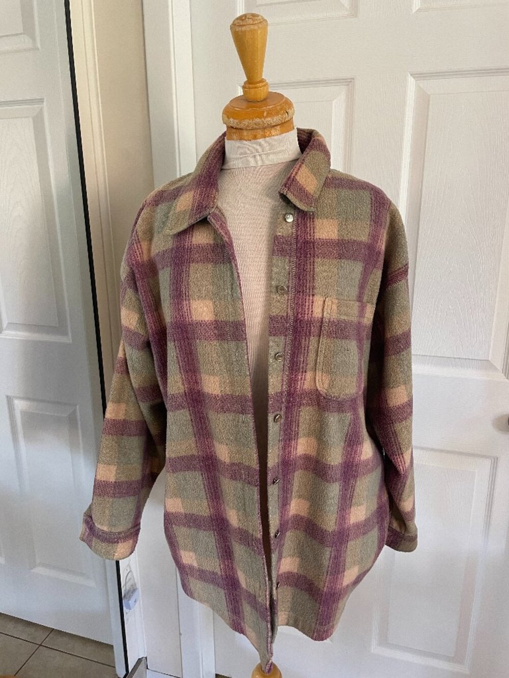 Cache Creek Collection Plaid Shacket Jacket Size Medium